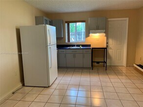 1456 SW 64th Ave-Unit -0 in West Miami, FL - Building Photo - Building Photo