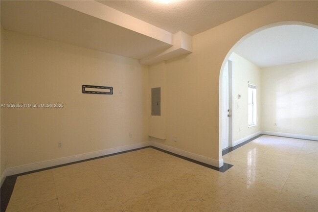 4100 NE 25th St in Homestead, FL - Building Photo - Building Photo