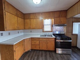 301 S Logan Ave in Trenton, NJ - Building Photo