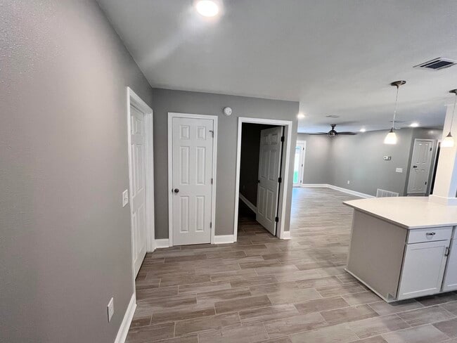 795 Bay St in Crestview, FL - Building Photo - Building Photo