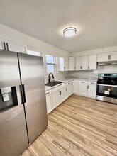 416 Henry St in New Haven, IN - Building Photo - Building Photo