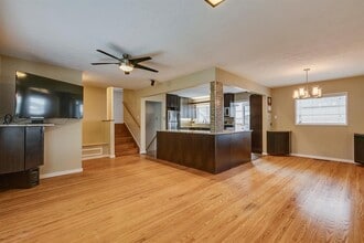 4602 Forman Crescent SE in Calgary, AB - Building Photo - Building Photo