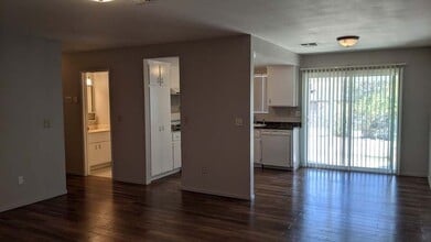 15140 Ave Descanso in Desert Hot Springs, CA - Building Photo - Building Photo