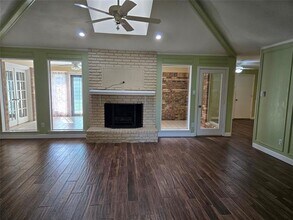 414 Pebblecreek Dr in Garland, TX - Building Photo - Building Photo