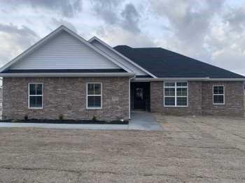 925 Cook St in Pea Ridge, AR - Foto de edificio