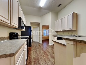 308 Brier Rose Ln in Orange Park, FL - Building Photo - Building Photo