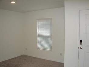 136 Sea Trail in Palm Coast, FL - Building Photo - Building Photo