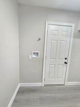 44414 Andale Ave in Lancaster, CA - Building Photo - Building Photo