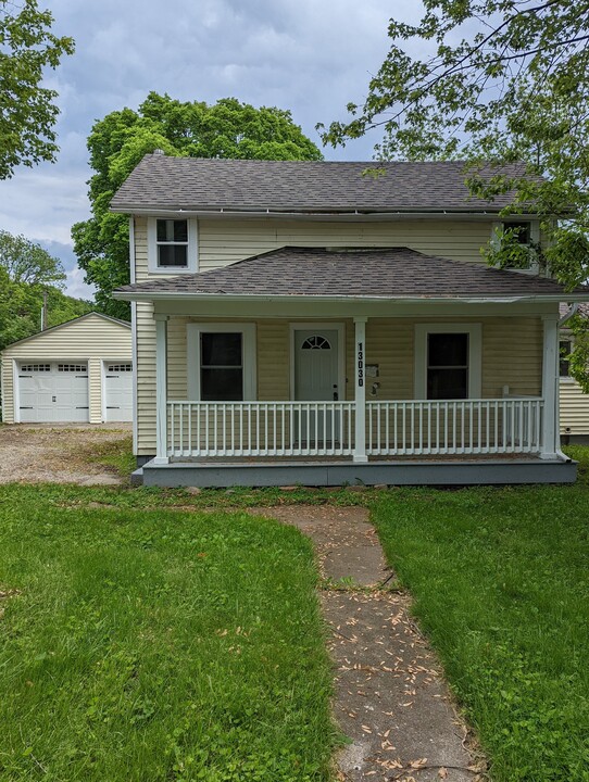 13030 Main St in Leo, IN - Building Photo