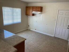 545 N 8th Street in Banning, CA - Foto de edificio - Building Photo