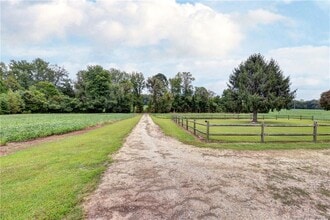 5930 Farmers Dr in Barhamsville, VA - Building Photo - Building Photo
