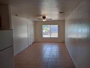 403 N Sunshine Blvd in Eloy, AZ - Building Photo - Building Photo