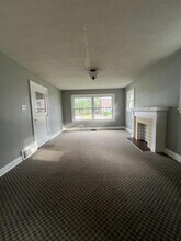 233 E 33rd St in Erie, PA - Building Photo - Building Photo