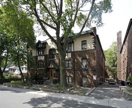 82 Willow Ave in Toronto, ON - Building Photo - Building Photo