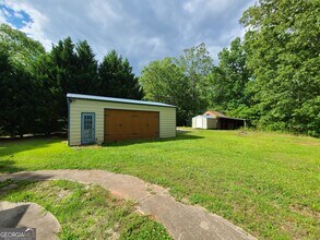 673 Newton Rd in Newnan, GA - Building Photo - Building Photo