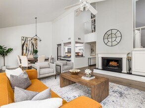 1821 Westlake Dr in Austin, TX - Building Photo - Building Photo