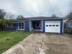 4810 Airport Blvd in Houston, TX - Building Photo