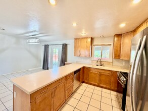 4401 N Lone Cactus Dr in Prescott Valley, AZ - Building Photo - Building Photo