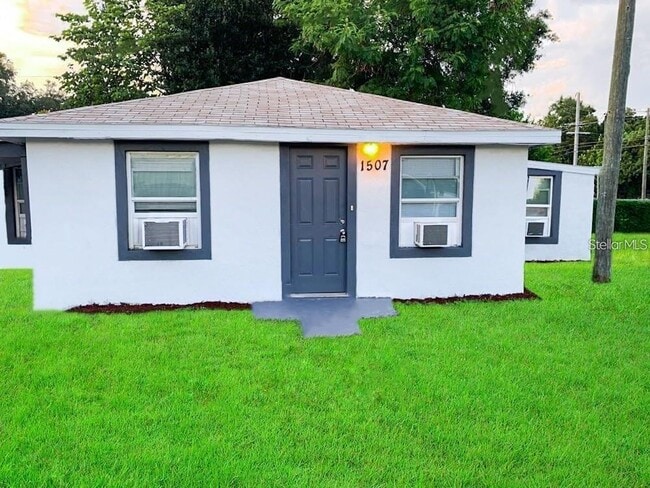 property at 1507 7th St SW