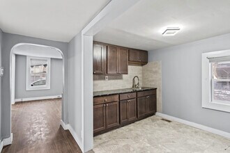 24 Academy St in Rensselaer, NY - Building Photo - Building Photo