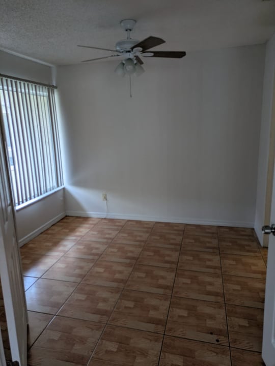 4369 White Pine Ave in Orlando, FL - Building Photo