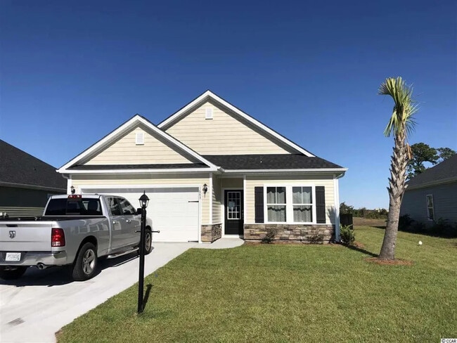 1683 Palmetto Palm Dr