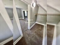 717 E Mulberry St photo'