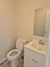 109 Ashcroft Dr in Greenwood, SC - Building Photo - Building Photo