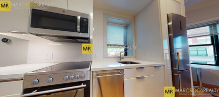 116 Mount Auburn St, Unit 61 in Cambridge, MA - Building Photo - Building Photo