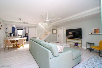 5453 Cove Cir in Naples, FL - Building Photo - Building Photo