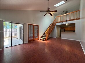 4151 Palm Bay Cir in West Palm Beach, FL - Building Photo - Building Photo