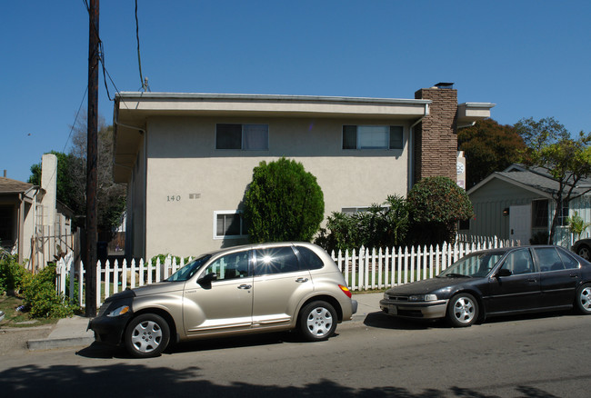 140 Nectarine Ave in Goleta, CA - Foto de edificio - Building Photo