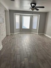 218 Kellwood Ct in Kissimmee, FL - Foto de edificio - Building Photo