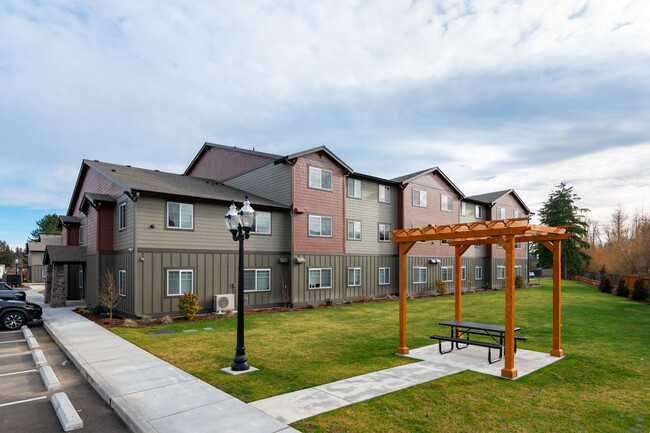 Remington Place Apartments in Marysville, WA - Foto de edificio - Building Photo