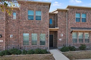 209 Suma Dr in Euless, TX - Building Photo