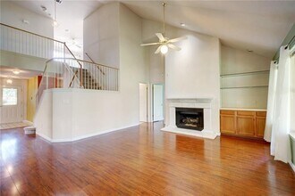 13304 Humphrey Dr in Austin, TX - Building Photo - Building Photo
