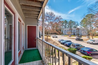 1320 Park Glen Dr in Raleigh, NC - Building Photo - Building Photo