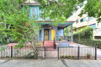 6026-6028 Barton Ave in Los Angeles, CA - Building Photo - Primary Photo