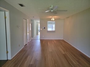 6010 Indrio Rd in Fort Pierce, FL - Building Photo - Building Photo