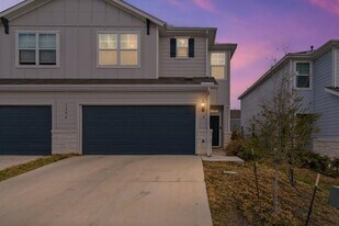 7200 Grenadine Bloom Bnd in Austin, TX - Building Photo