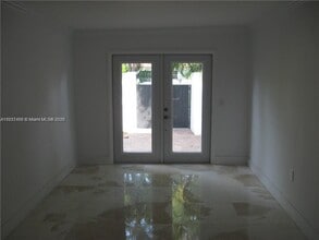 310 SW 34th Ave in Miami, FL - Building Photo - Building Photo