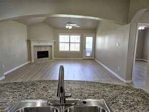 2193 Crane Hawk Ln in League City, TX - Building Photo - Building Photo
