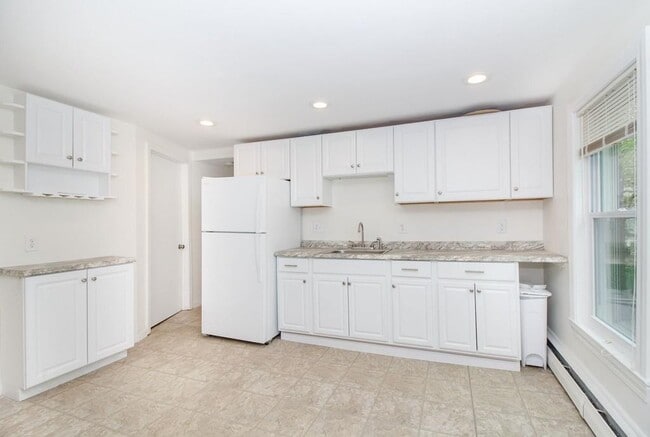 6 Nelson Ct in Natick, MA - Building Photo - Building Photo