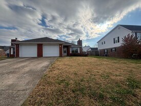 507 Camellia Dr in Bentonville, AR - Building Photo