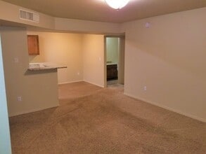 1385 W University Ave in Flagstaff, AZ - Building Photo - Building Photo