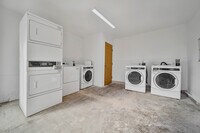 1408 Hughes St photo'