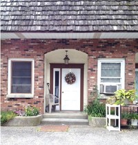 Country Squire in Dover Plains, NY - Foto de edificio - Building Photo