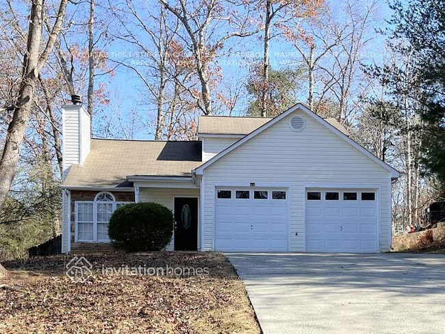 property at 102 Hillcrest Dr