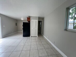 1304 NW 6th Ave in Fort Lauderdale, FL - Building Photo - Building Photo