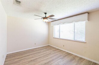 10000 Bugle Dr in Fort Worth, TX - Building Photo - Building Photo